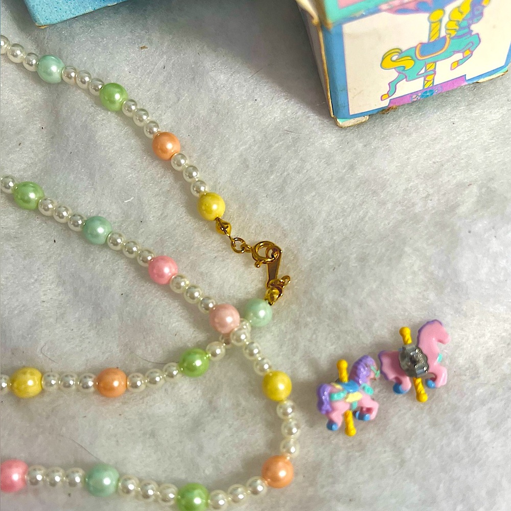 1991 Avon Pastel necklace & earrings